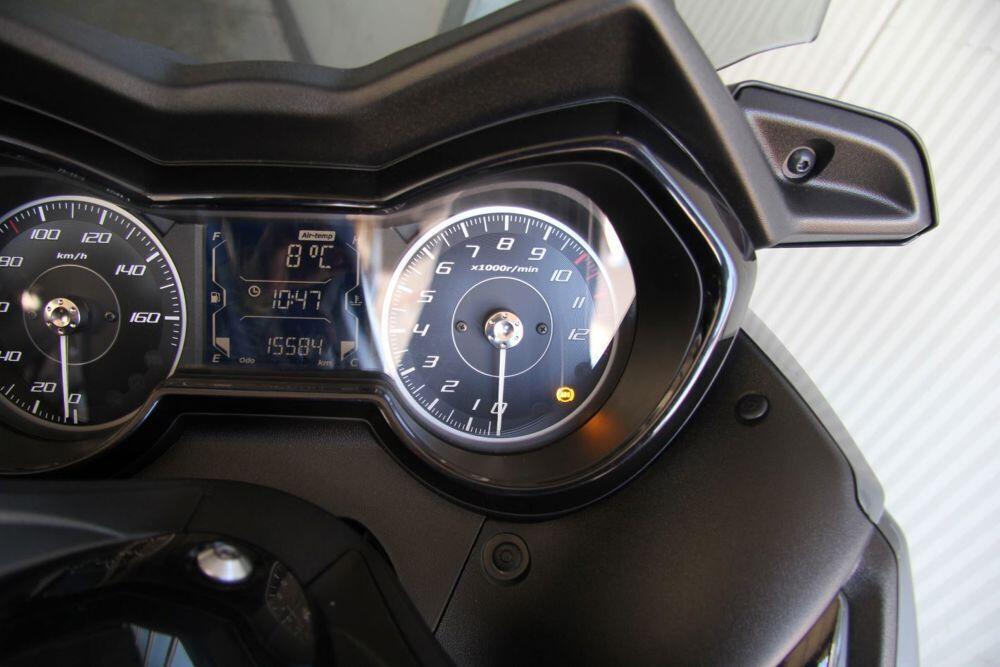 Yamaha X-Max 125 Tech Max (2021 - 24) (5)