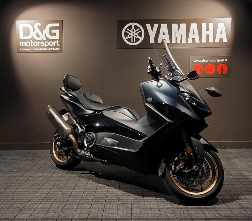 Yamaha T-Max 560 (2022 - 24) (2)