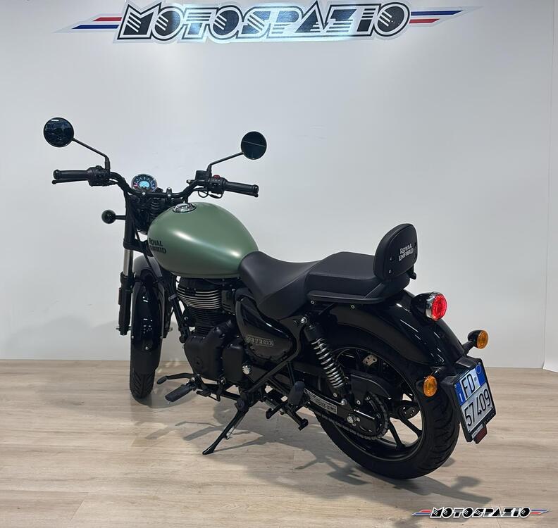 Royal Enfield Meteor 350 Fireball (2021 - 25) (4)