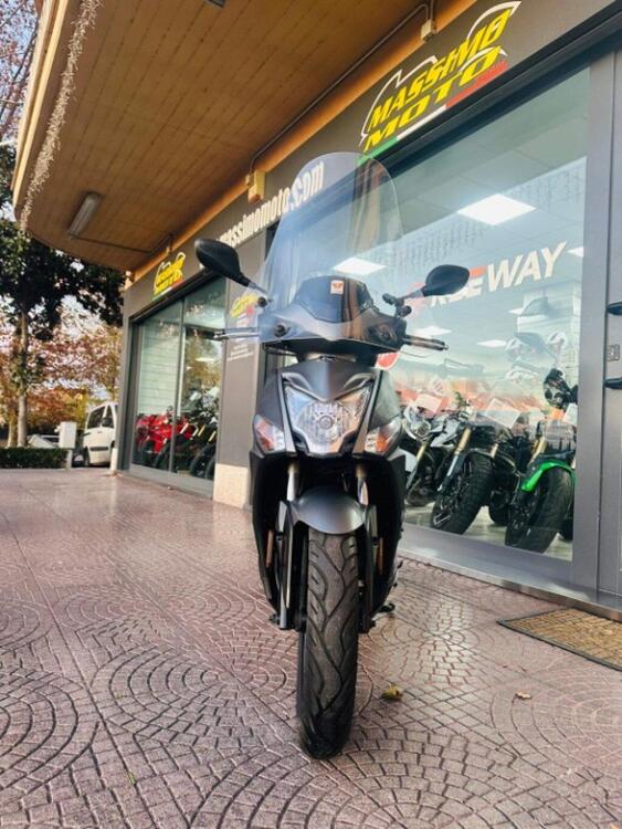 Kymco Agility 200i R16 + (2019 - 20) (2)