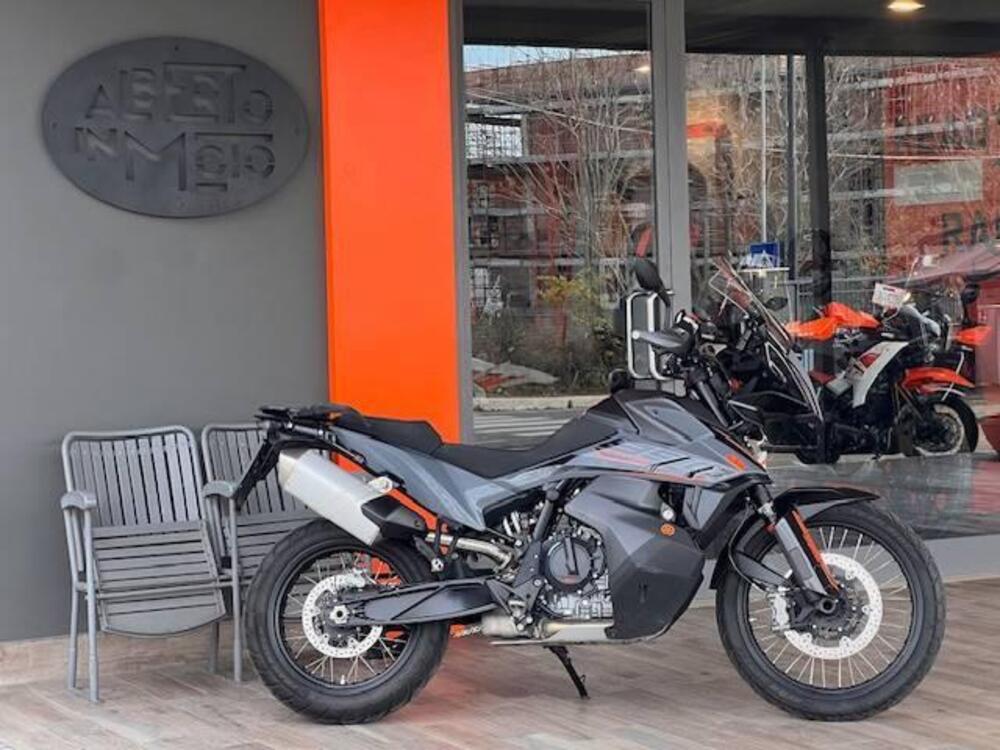 KTM 890 Adventure R (2022)