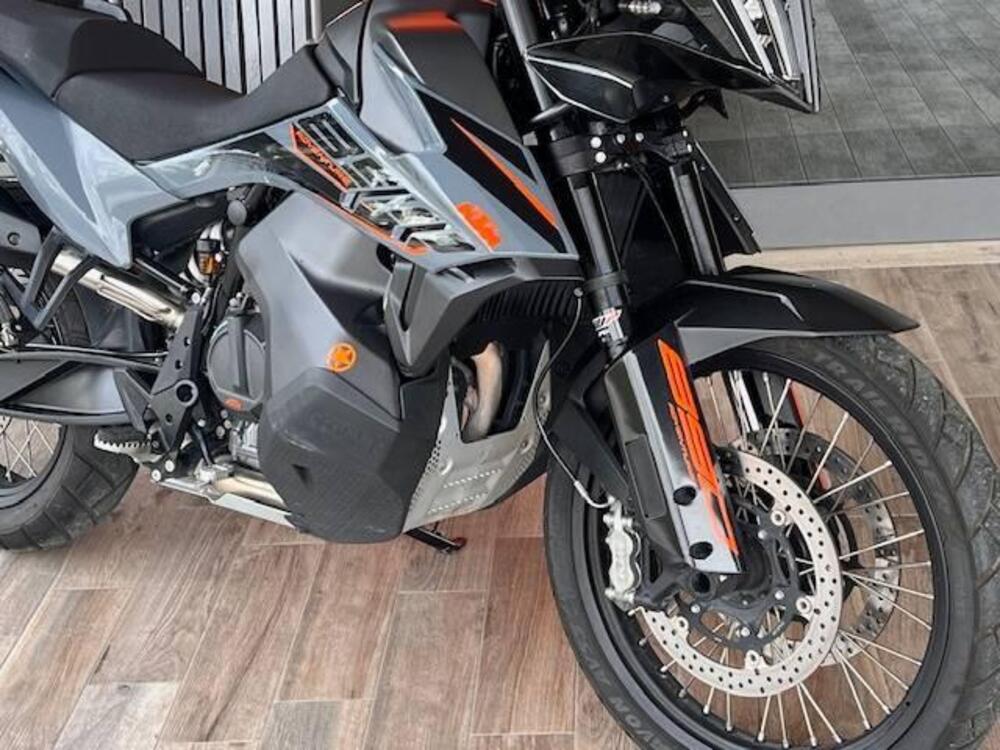 KTM 890 Adventure R (2022) (2)