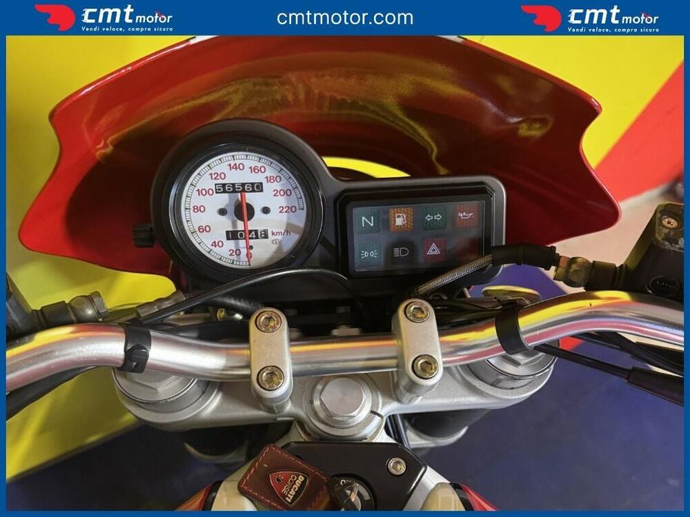 Ducati Monster 600 Dark (1998 - 01) (5)