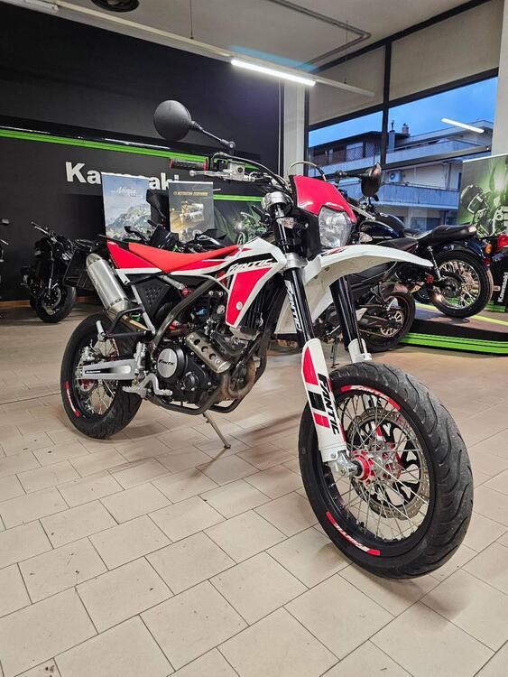 Fantic Motor XMF 125 Motard Performance 4t (2021 - 22) (2)