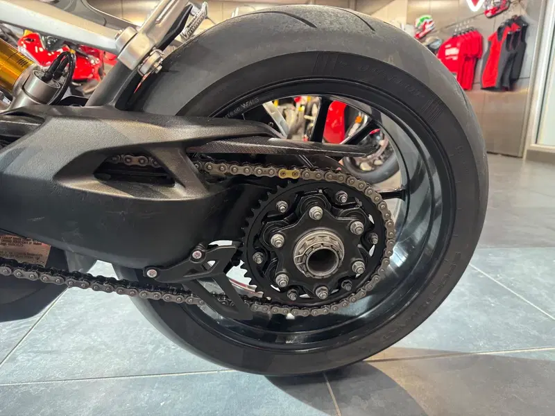 Triumph Speed Triple 1200 RS (2021 - 24) (9)
