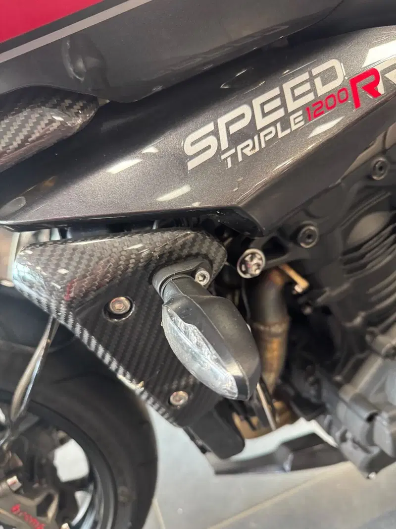 Triumph Speed Triple 1200 RS (2021 - 24) (7)