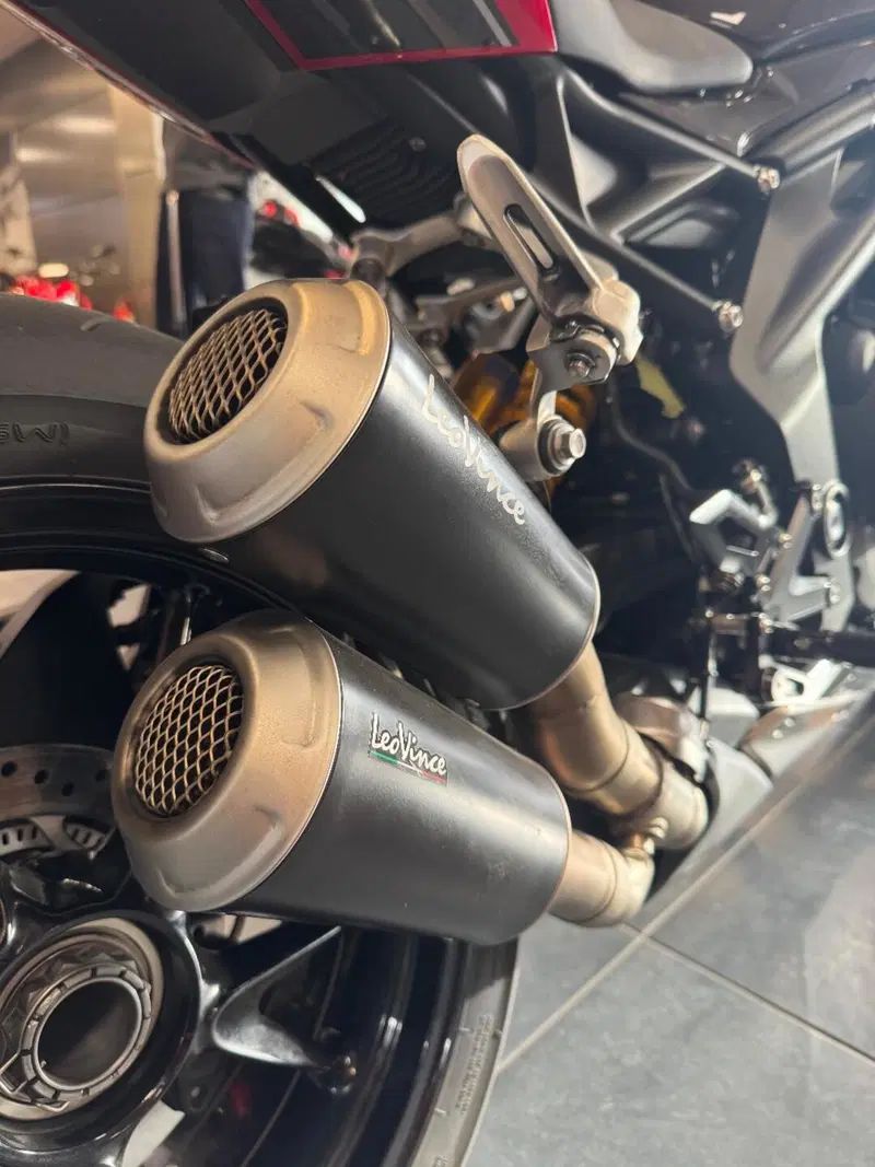 Triumph Speed Triple 1200 RS (2021 - 24) (16)