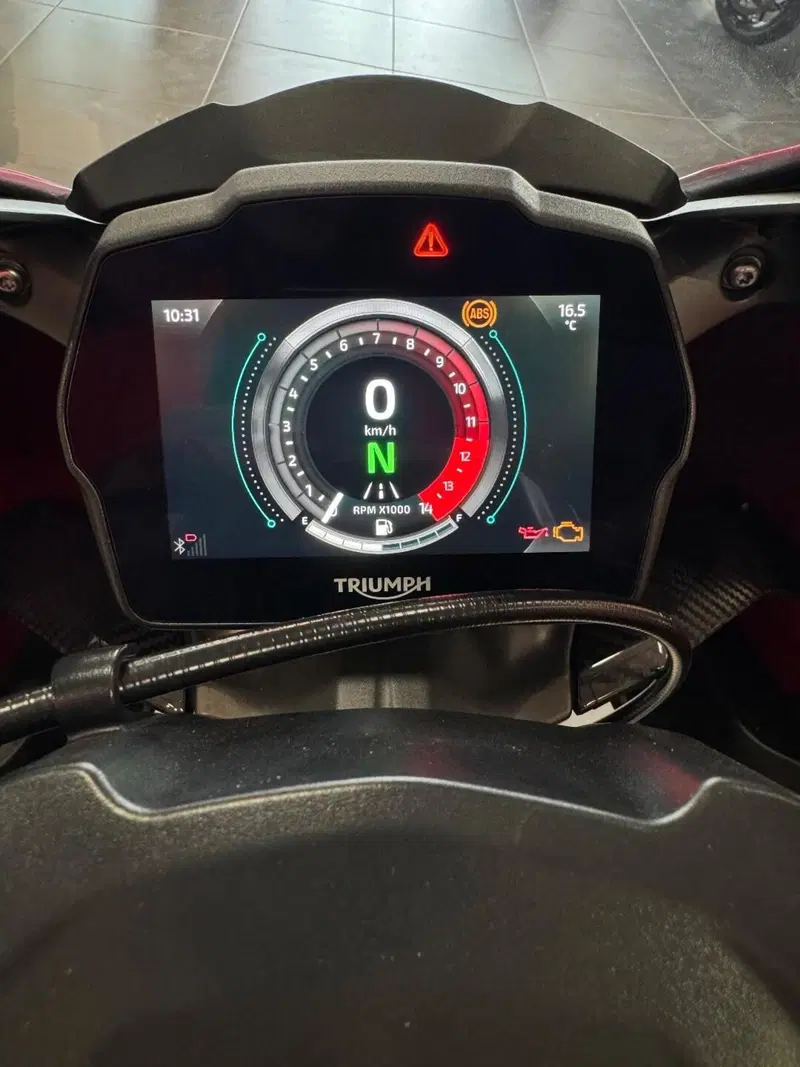 Triumph Speed Triple 1200 RS (2021 - 24) (5)