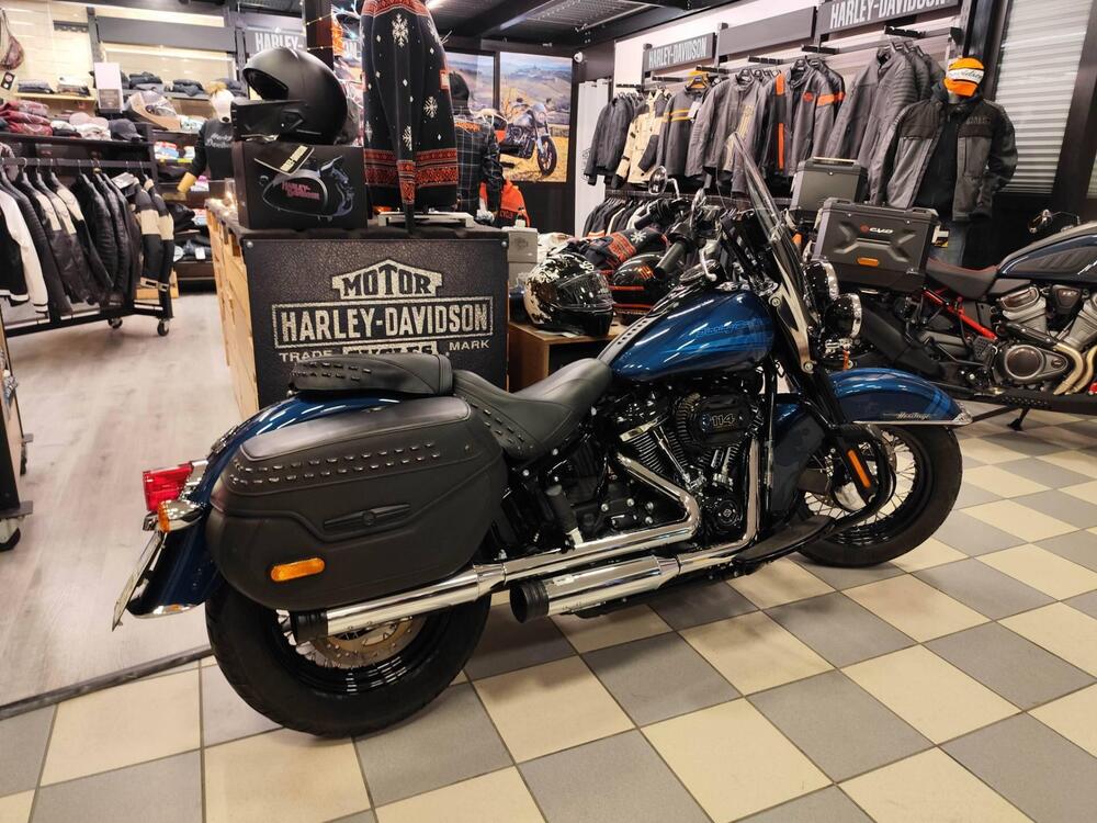 Harley-Davidson 114 Heritage Classic (2018 - 20) - FLHCS (3)
