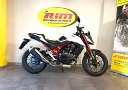 Honda CB 750 Hornet (2023 - 24) usata