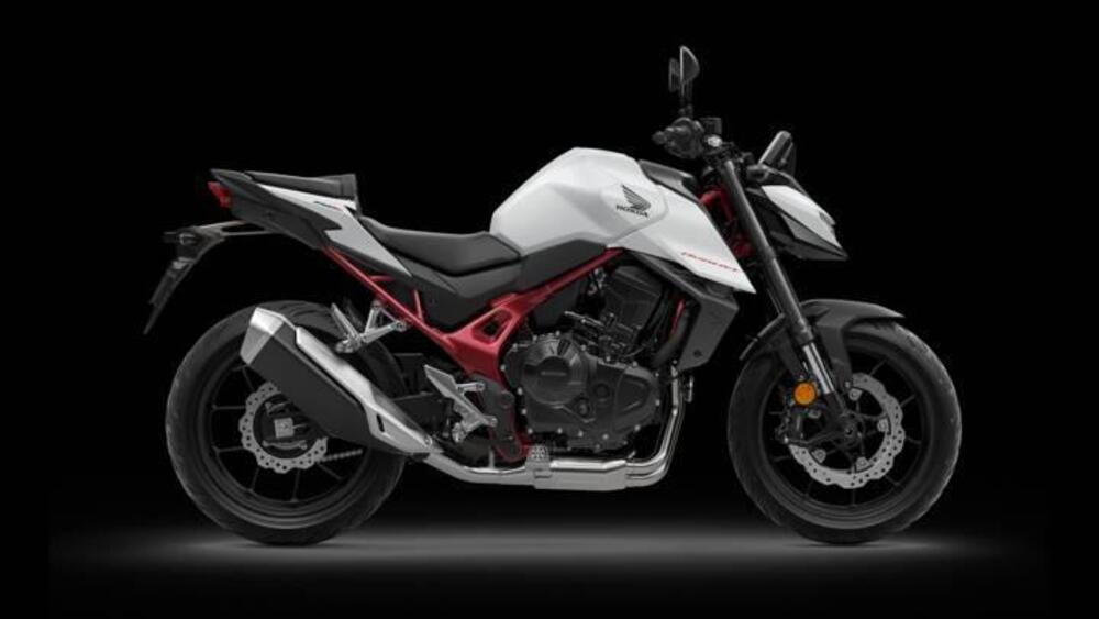 Honda CB 750 Hornet (2025) (2)