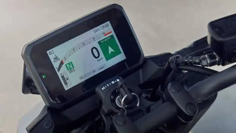 Honda CB 750 Hornet (2025) (2)