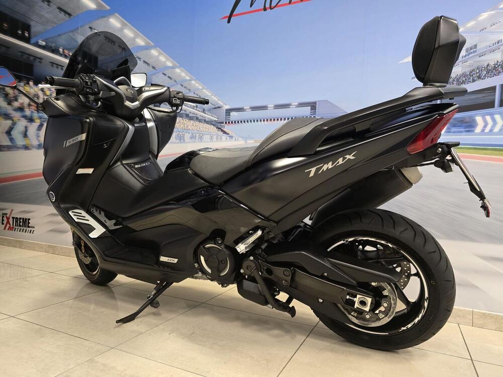 Yamaha T-Max 530 DX (2017 - 19) (4)
