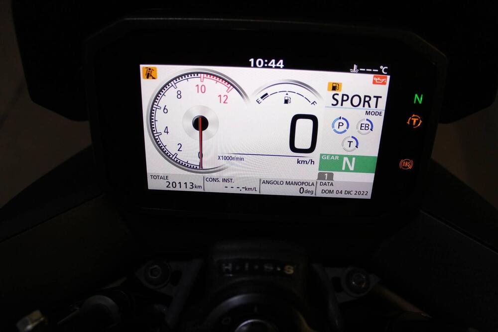 Honda CB 750 Hornet (2023 - 24) (3)