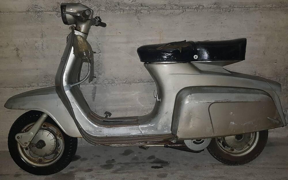 Innocenti Lambretta J 125