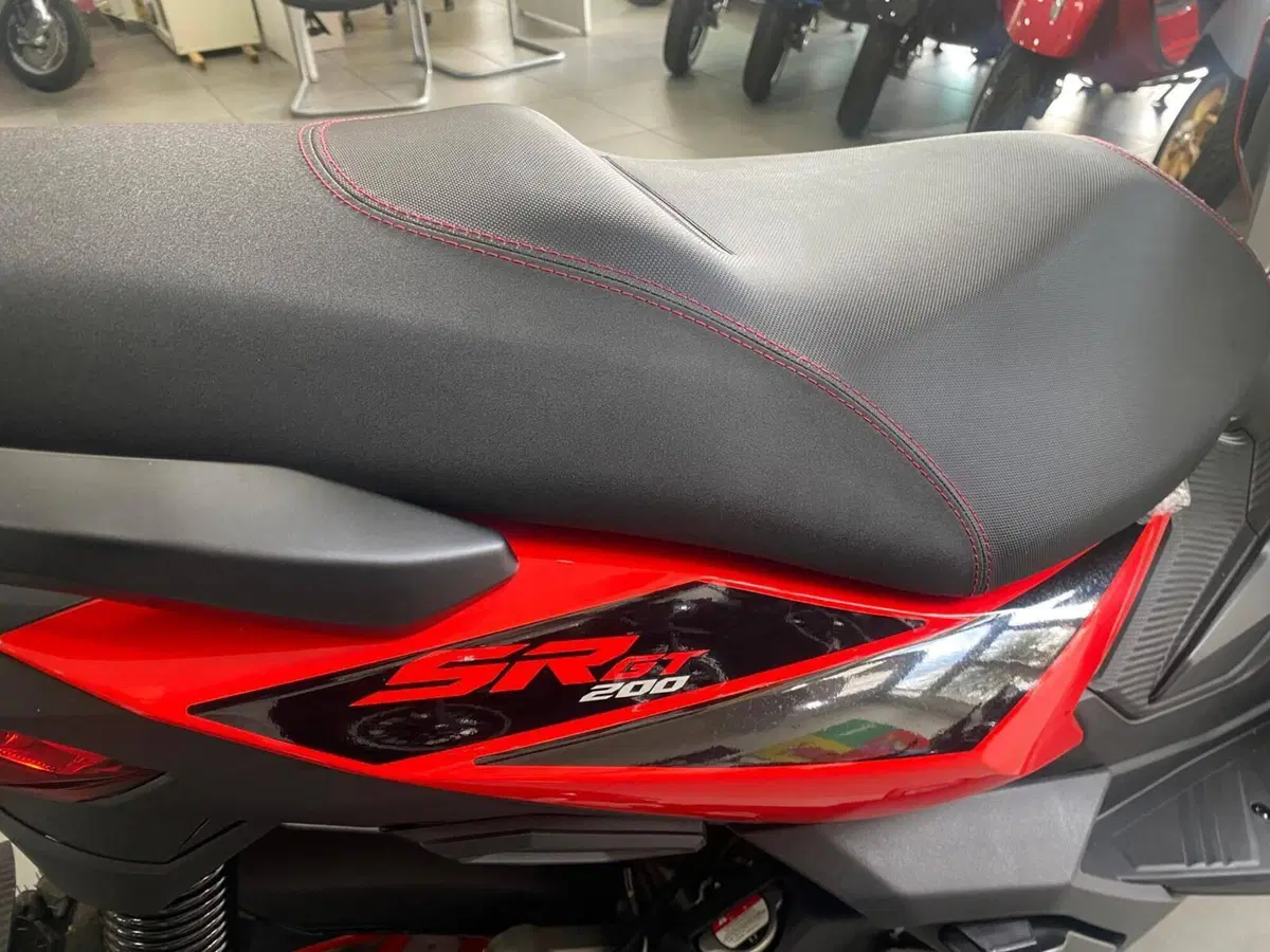 Aprilia SR GT 200 Sport (2025 - 26) (6)