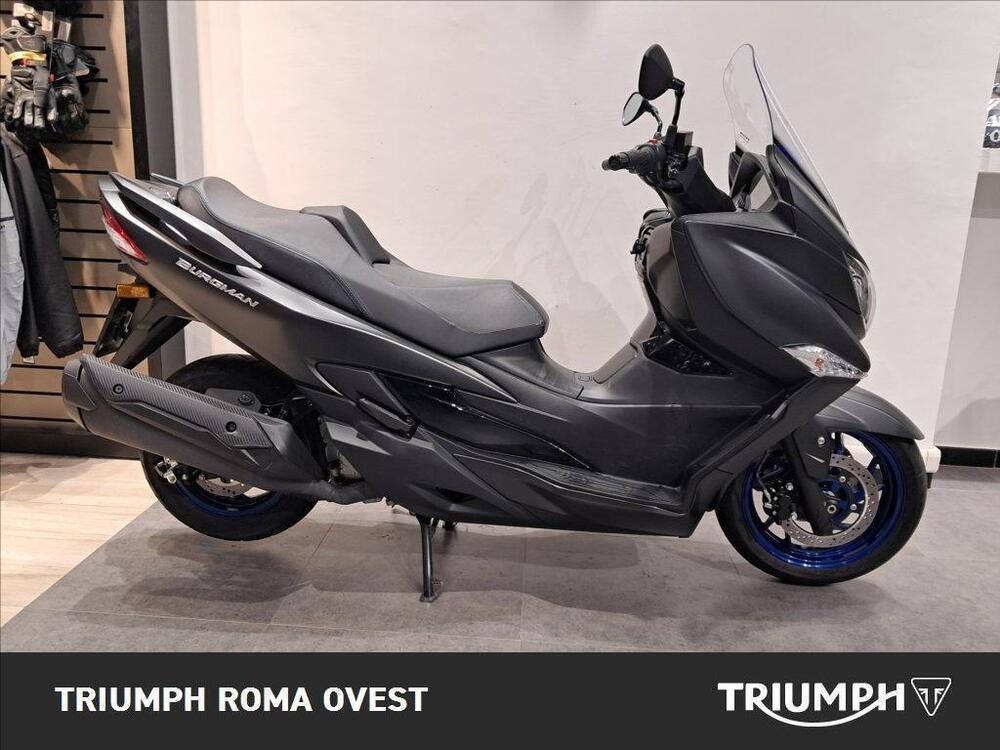 Suzuki Burgman 400 (2022 - 24) (3)