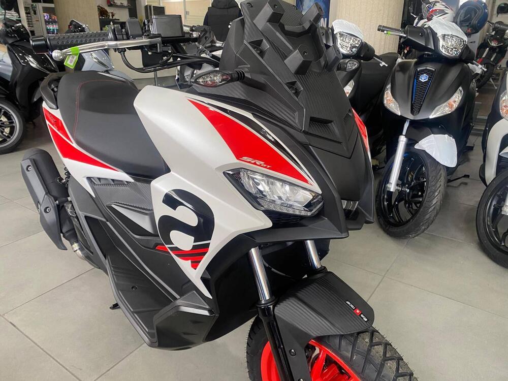 Aprilia SR GT 125 Sport (2025) (5)