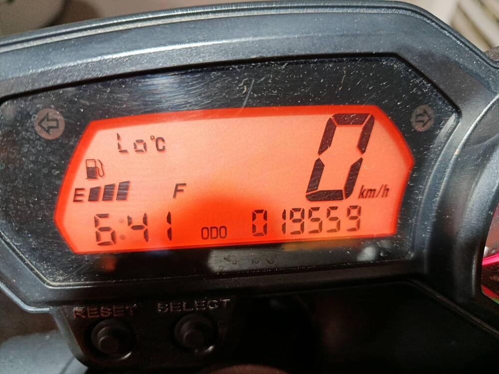 Yamaha FZ6 S2 (2007 - 11) (3)