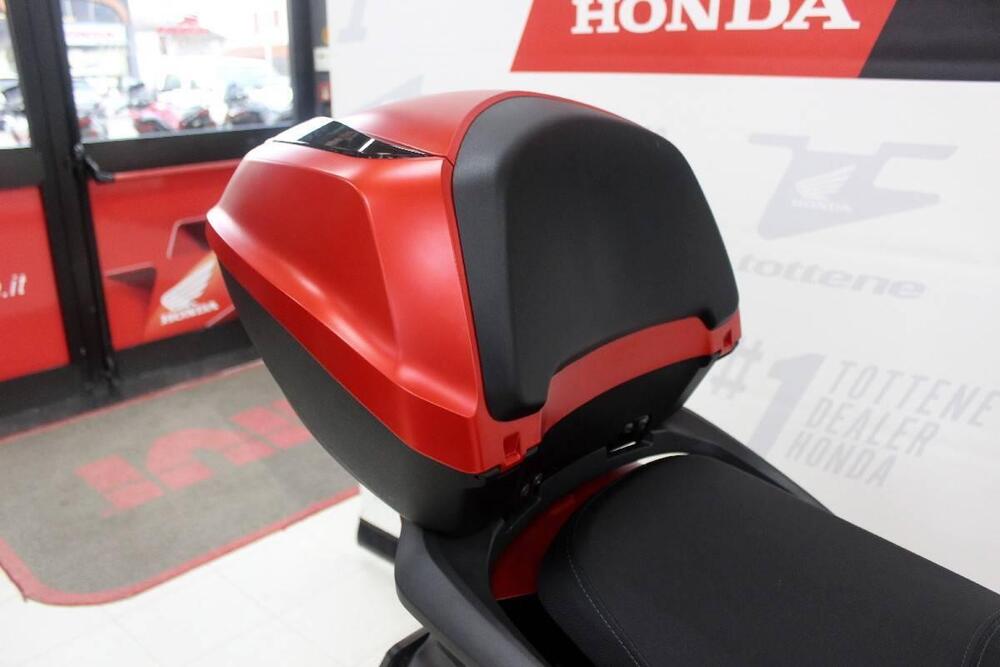 Honda SH 350i GT (2025) (5)