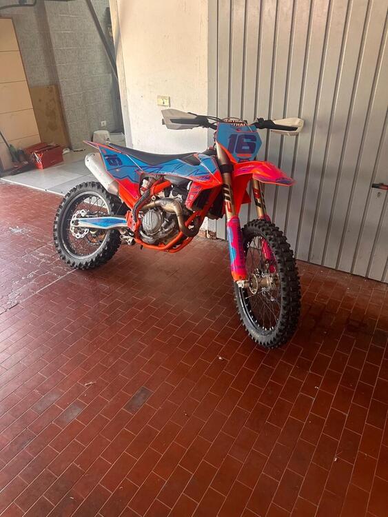 KTM 250 SX-F (2022) (2)