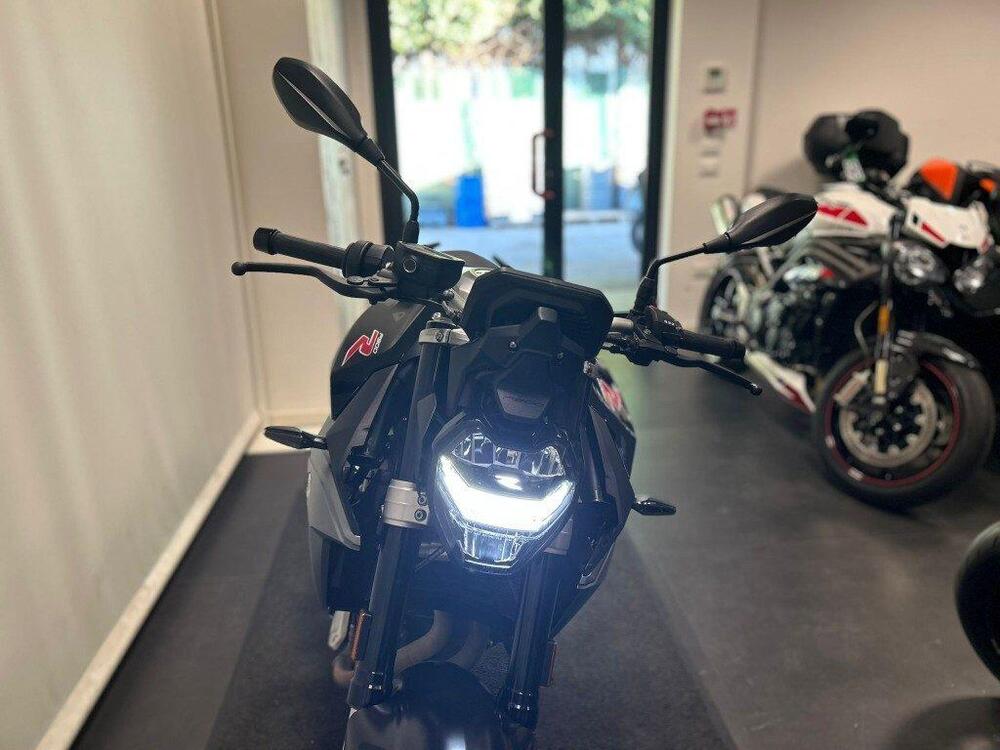 Bmw F 900 R (2021 - 24) (5)