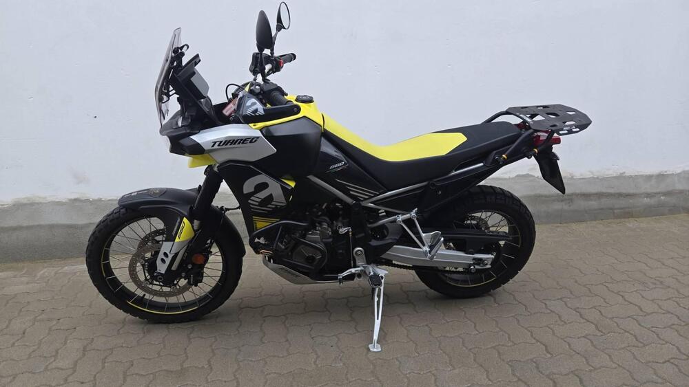 Aprilia Tuono 660 (2021 - 25) (2)