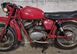 Moto Guzzi Stornello 125 d'epoca