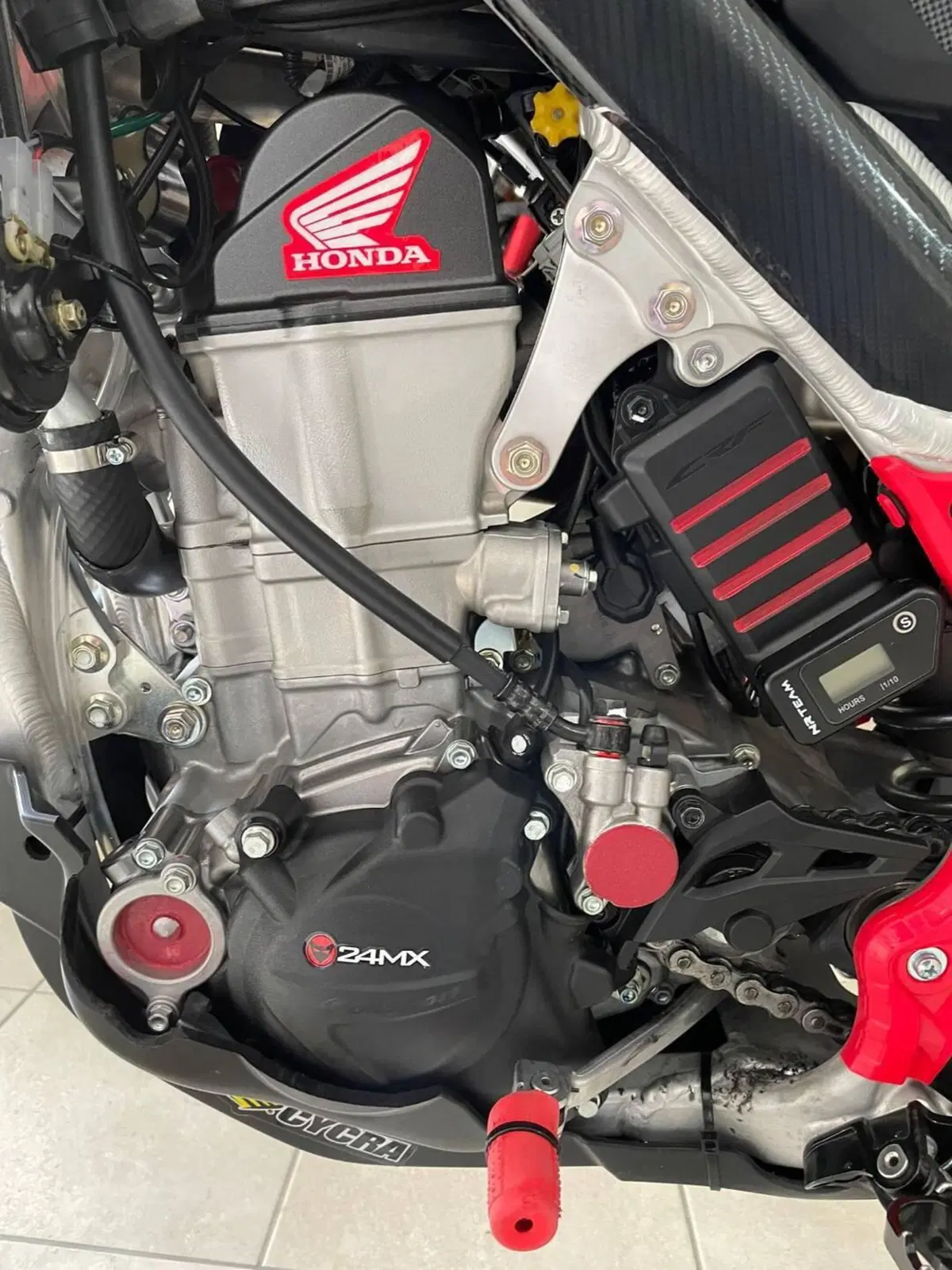 Honda CRF 450RX Supermoto (2021 - 22) (6)