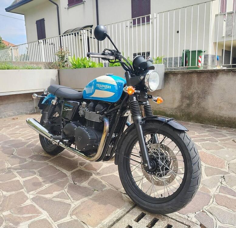 Triumph Bonneville T100 (2008 - 16) (2)