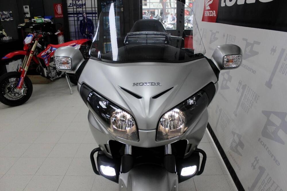 Honda GL 1800 Gold Wing (2012 - 17) (4)