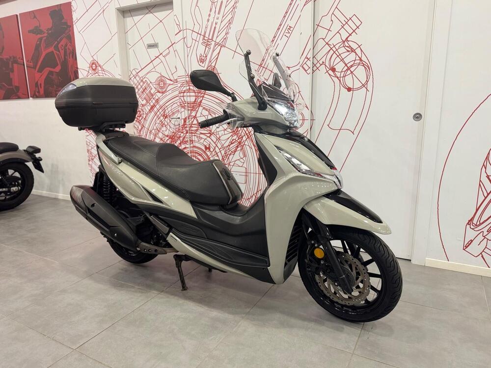 Kymco Agility 300 + (2020) (2)