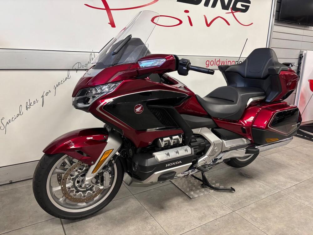 Honda GL 1800 Gold Wing Tour DTC (2018 - 20) (4)