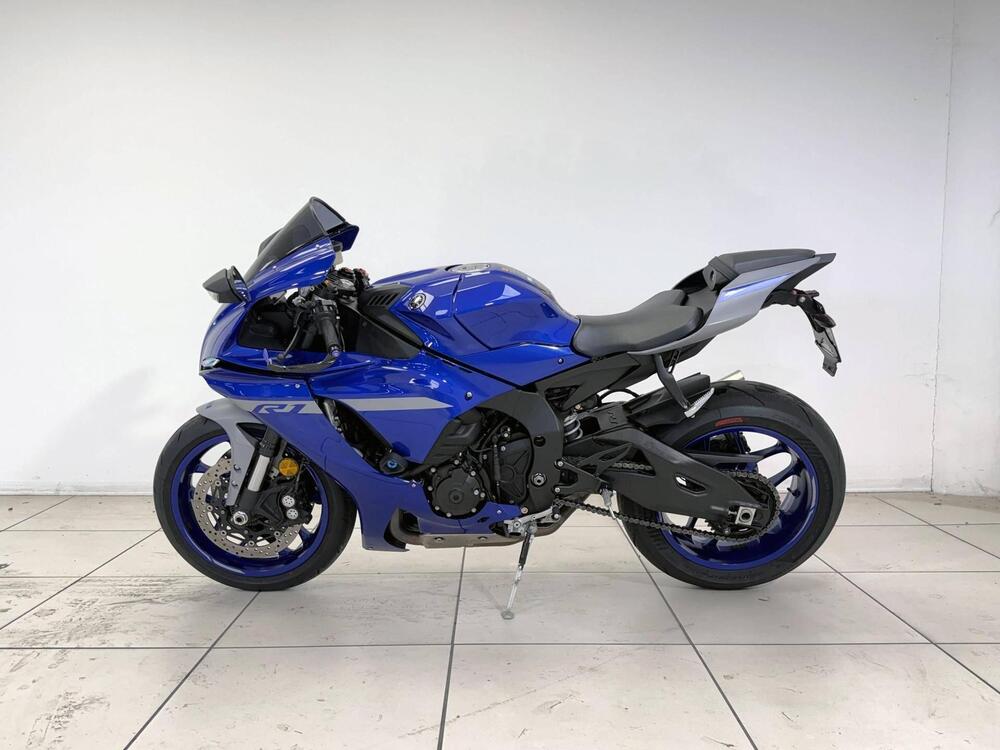Yamaha YZF R1 (2020 - 25) (5)