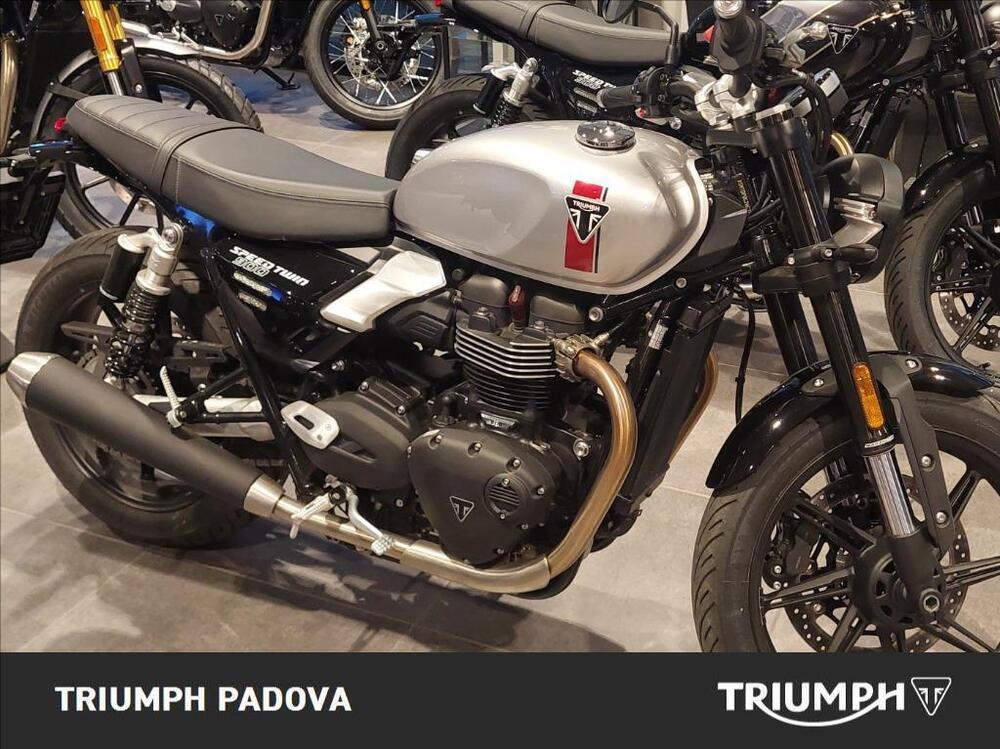 Triumph Speed Twin 900 (2025) (2)