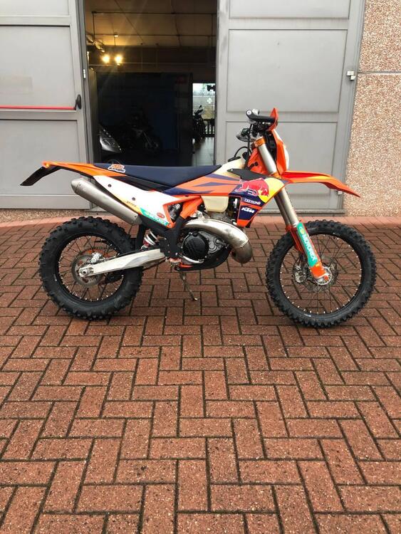 KTM 300 EXC Six Days (2025) (3)