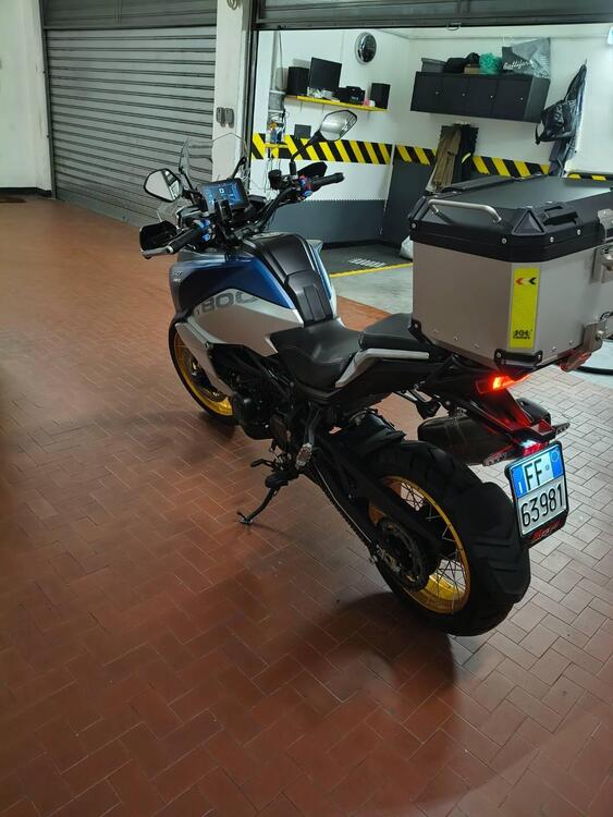 QJ Motor SRT 800 X (2023 - 24) (3)