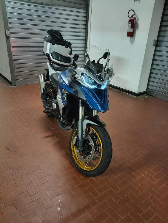 QJ Motor SRT 800 X (2023 - 24) (4)