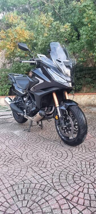 Honda NT 1100 DCT Electronic Suspension (2025) (2)