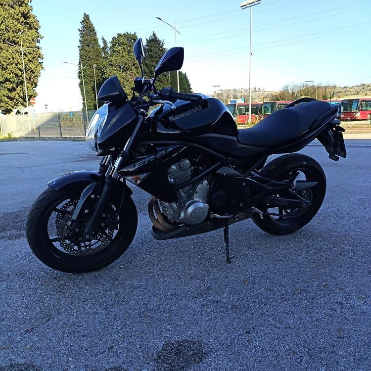 Kawasaki ER-6N (2006 - 09) (4)
