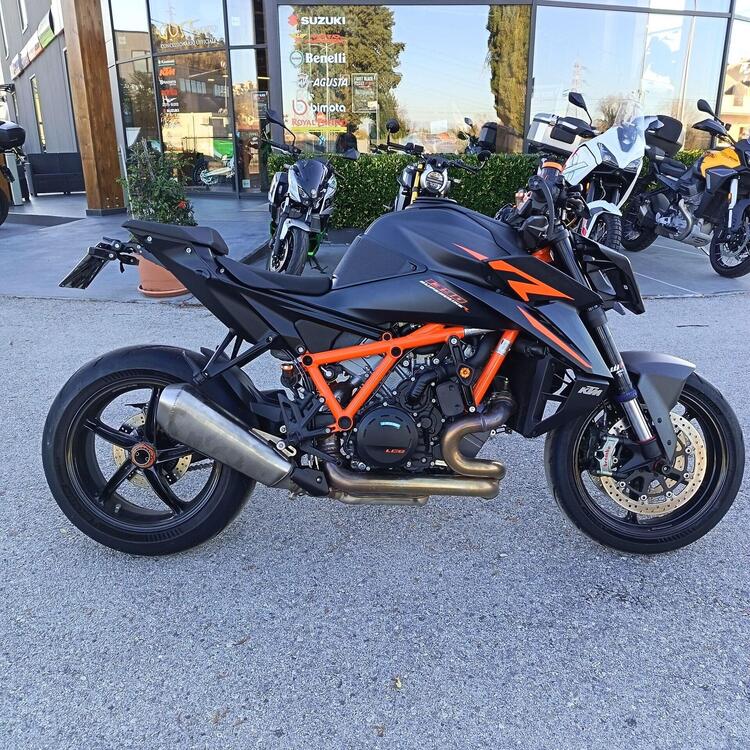 KTM 1390 Super Duke R EVO (2024 - 26) (2)