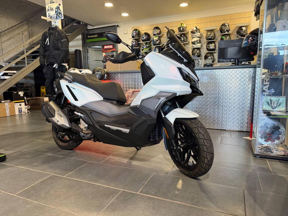 Sym ADX 300 (2024 - 25)