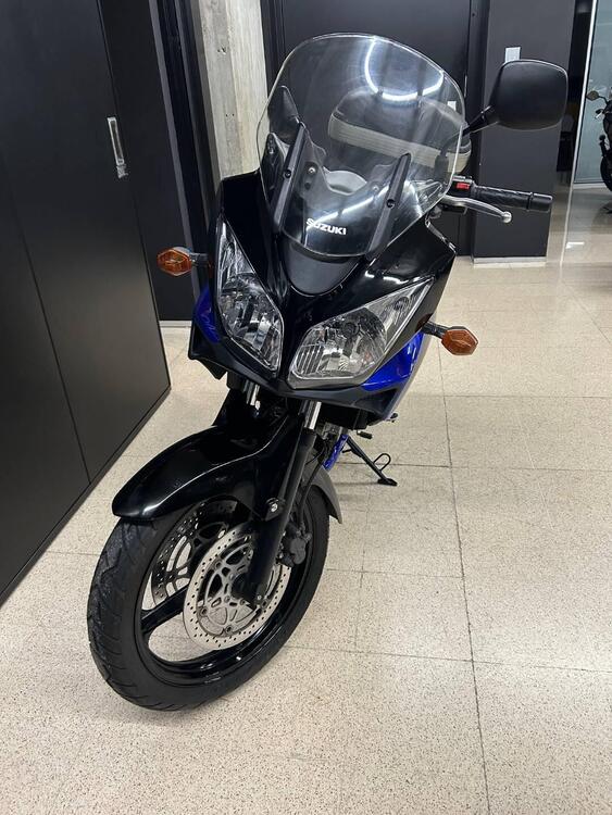 Suzuki V-Strom 650DL (2004 - 06) (3)