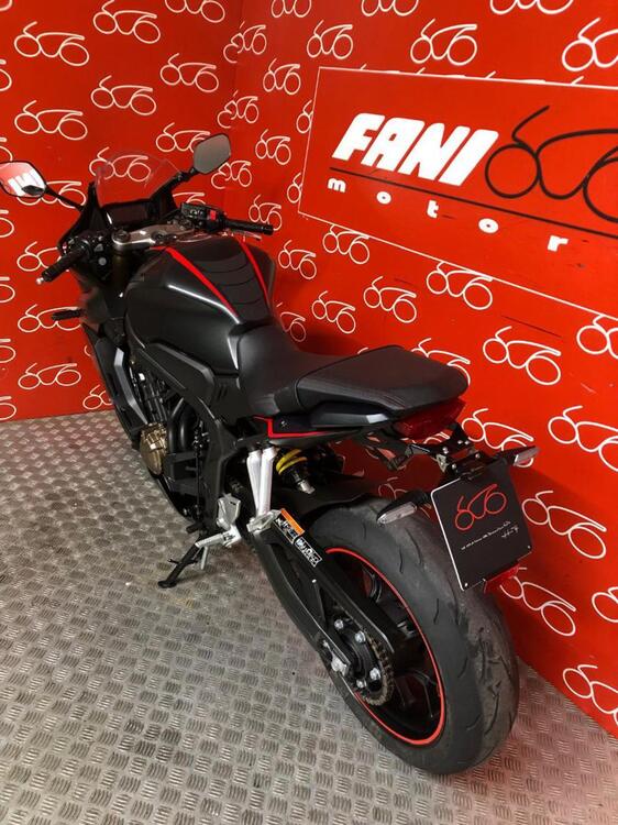 Honda CBR 650 R (2019 - 20) (4)