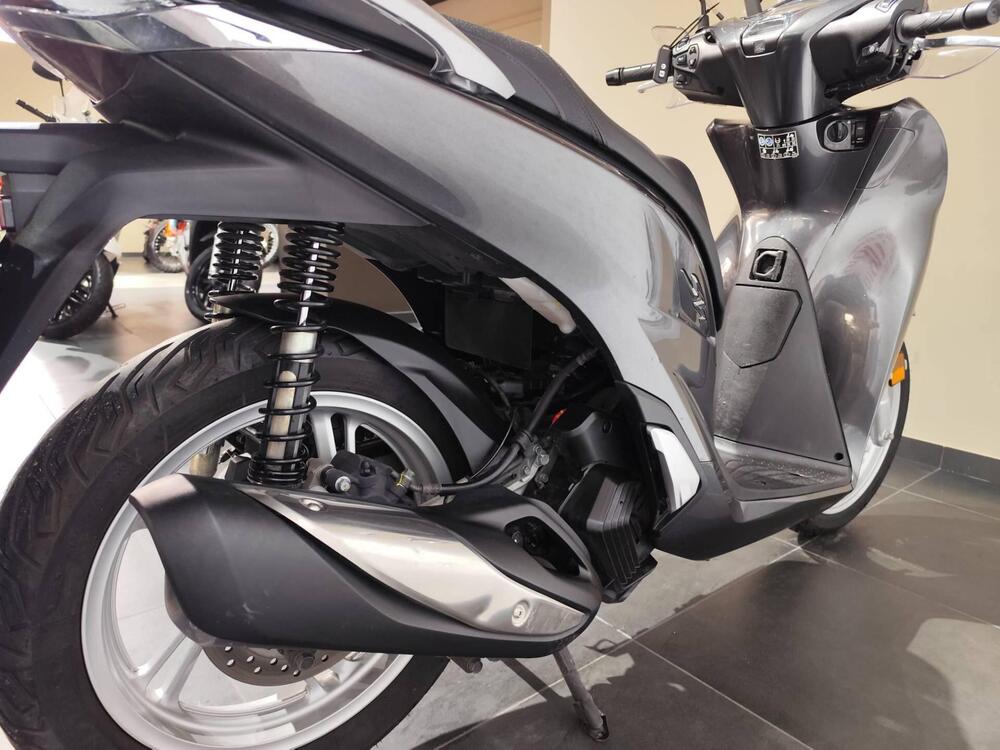 Honda SH 125 Mode (2017 - 20) (5)