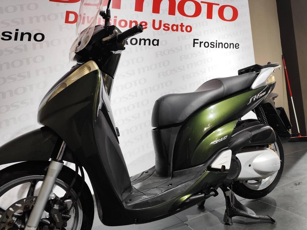 Honda SH 300 i (2006 - 10) (2)