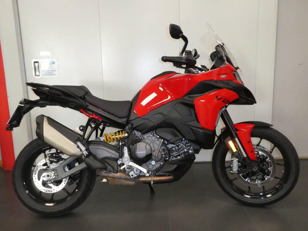 Ducati Multistrada V2 (2025)