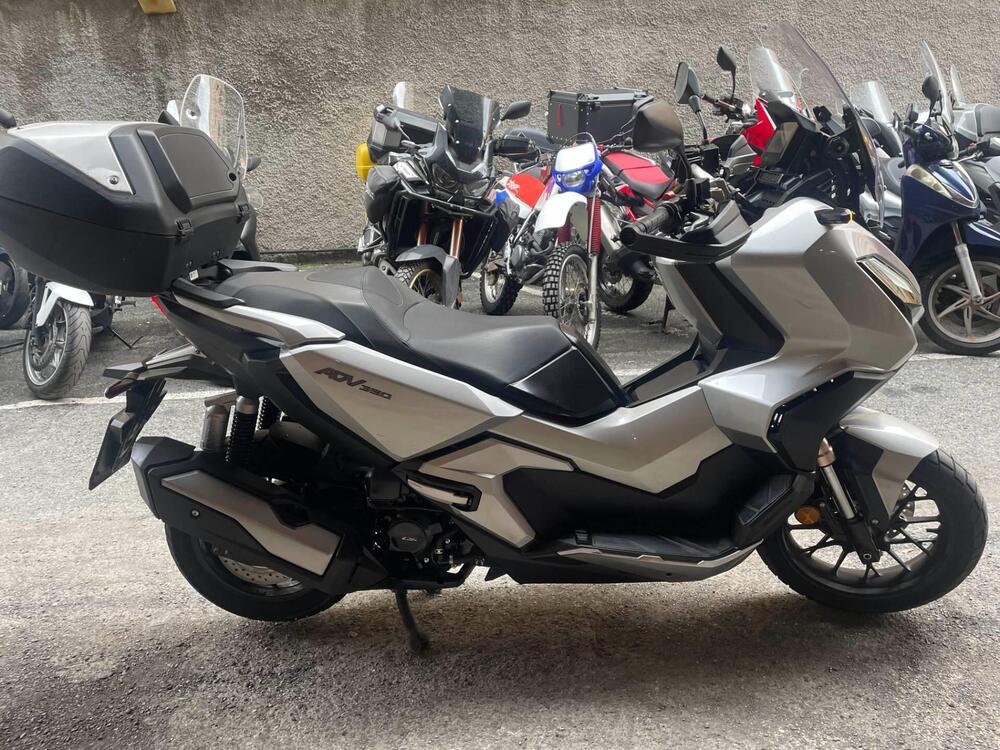 Honda ADV 350 (2022 - 24) (2)
