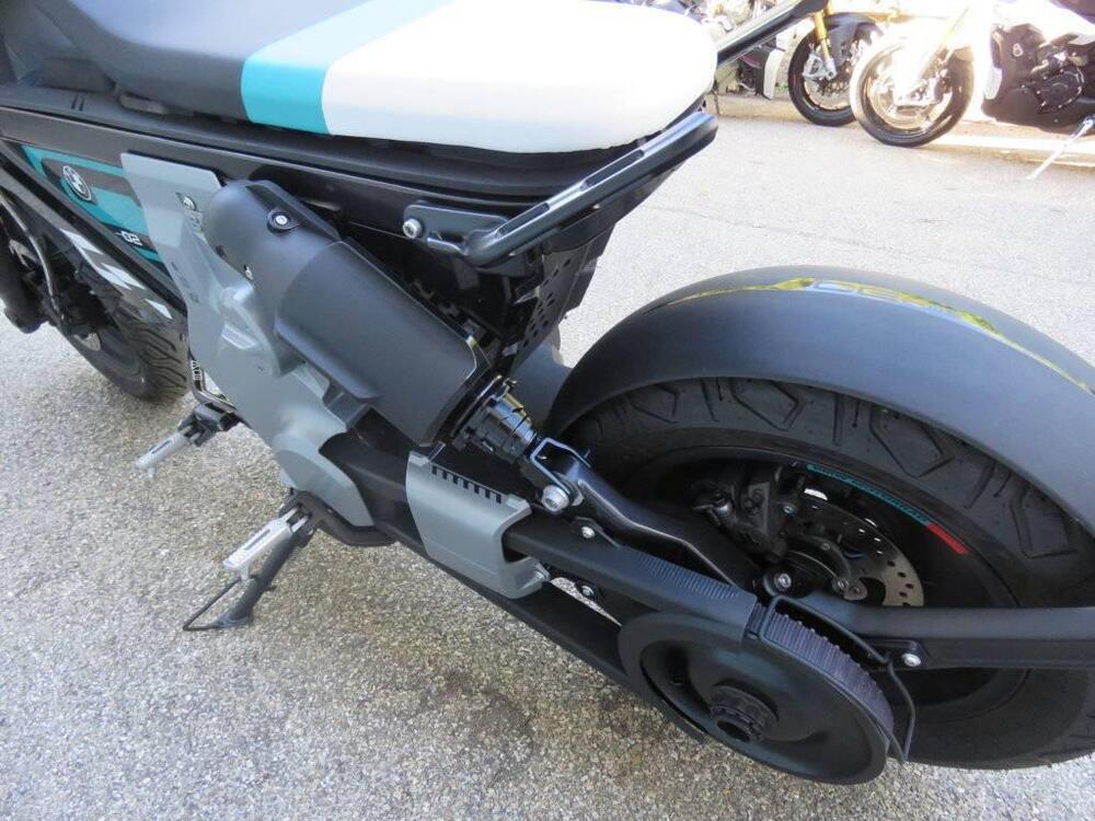 Bmw CE 02 (2024 - 25) (5)