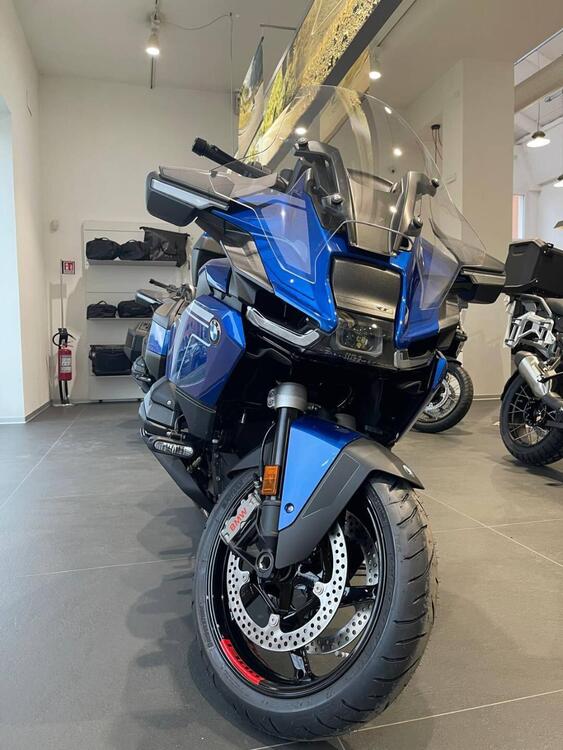 Bmw R 1300 RT (2026) (2)